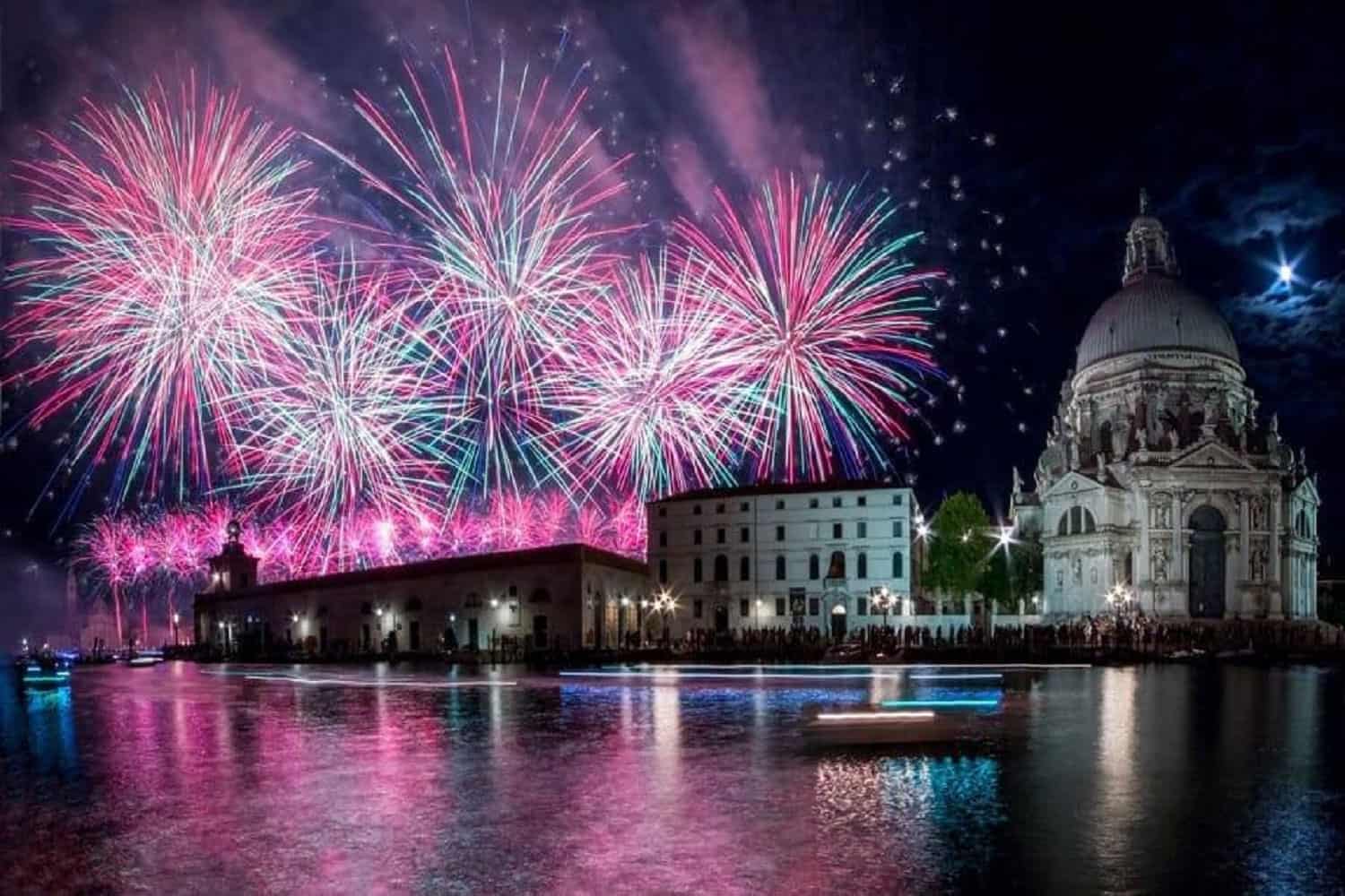 Fuochi d'artificio a Venezia per la festa del Redentore