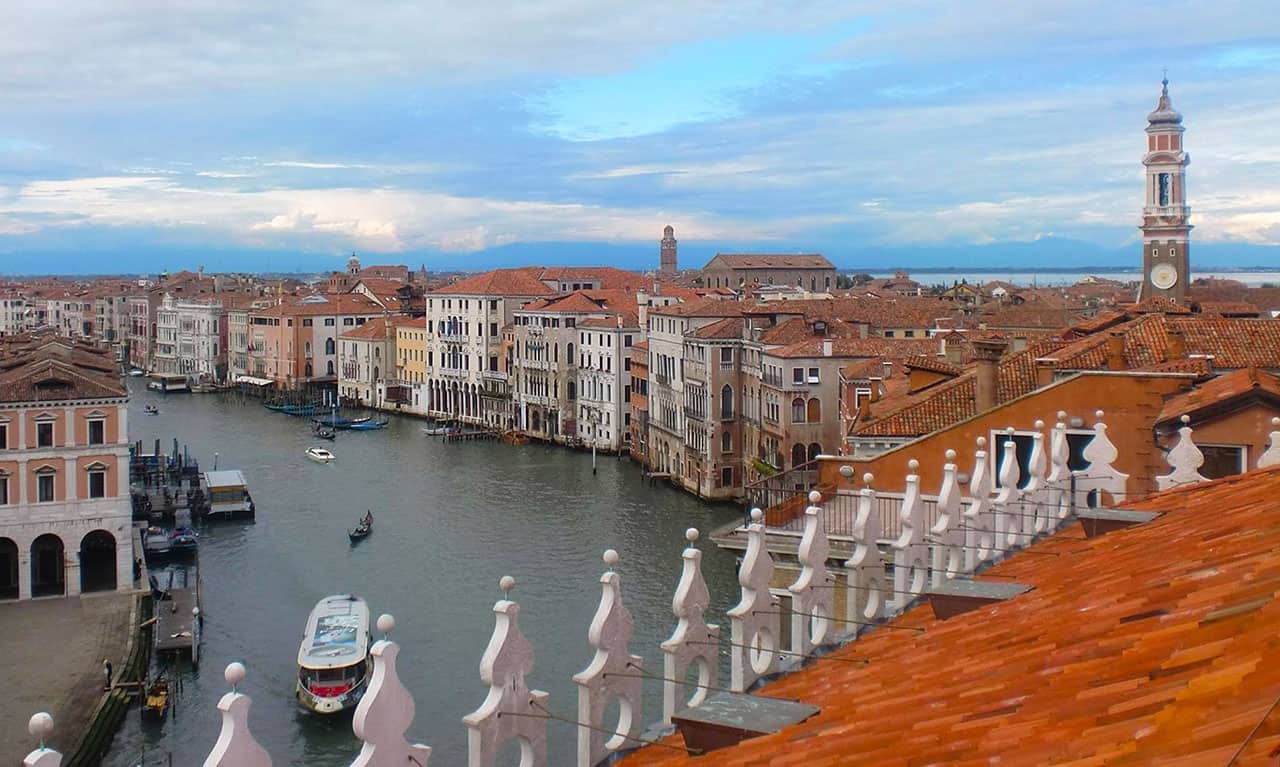 Vista del Canal Grande dal Fondaco dei Tedeschi