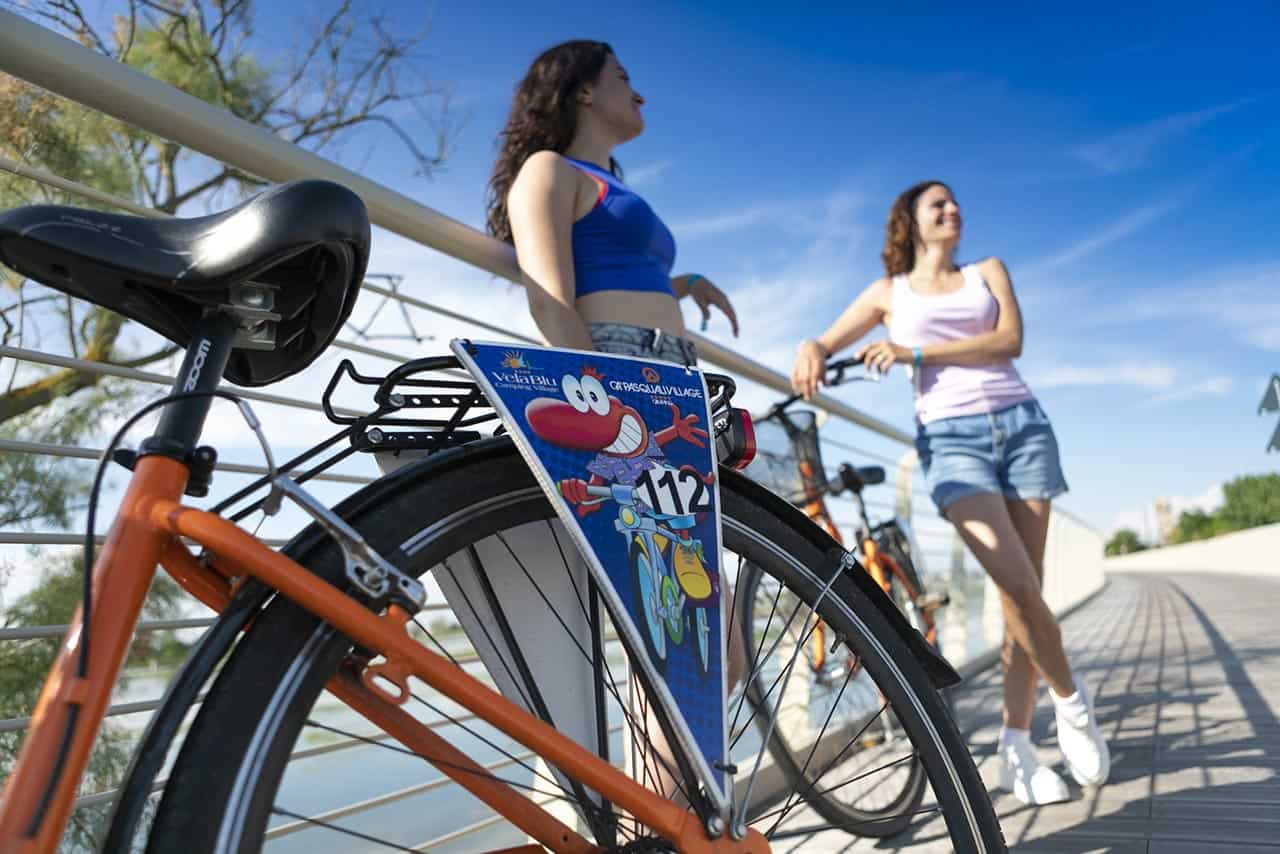 Bicicletta con logo Bibo